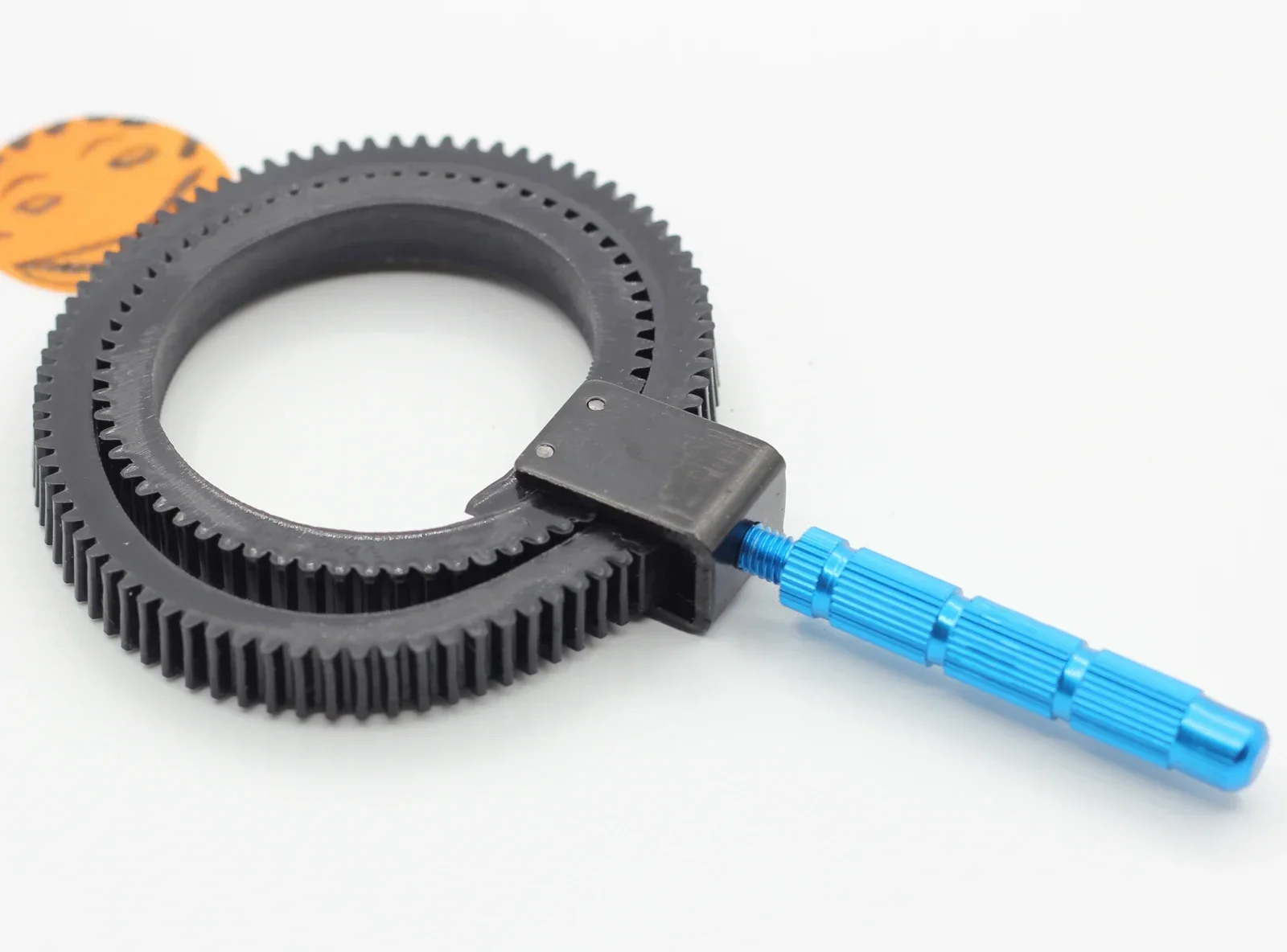 ΠΠΎΠ»ΡΡΠΎ ΡΠ΅ΡΡΠ΅ΡΠ½ΠΈ ΠΎΠ±ΡΠ΅ΠΊΡΠΈΠ²Π°, ΡΡΡΠΊΠ°, ΡΠ΅Π³ΡΠ»ΠΈΡΡΠ΅ΠΌΡΠΉ ΡΠ΅ΠΌΠ΅Π½Ρ ΡΠ΅ΡΡΠ΅ΡΠ½ΠΈ Π΄Π»Ρ Π·Π΅ΡΠΊΠ°Π»ΡΠ½ΠΎΠΉ ΠΊΠ°ΠΌΠ΅ΡΡ, Π·ΡΠΌ-ΠΎΠ±ΡΠ΅ΠΊΡΠΈΠ² Ρ ΡΠΎΠΊΡΡΠΎΠΌ ΠΠΎΠ»ΡΡΠΎ ΡΠ΅ΡΡΠ΅ΡΠ½ΠΈ ΠΎΠ±ΡΠ΅ΠΊΡΠΈΠ²Π°, ΡΡΡΠΊΠ°, ΡΠ΅Π³ΡΠ»ΠΈΡΡΠ΅ΠΌΡΠΉ ΡΠ΅ΠΌΠ΅Π½Ρ ΡΠ΅ΡΡΠ΅ΡΠ½ΠΈ Π΄Π»Ρ Π·Π΅ΡΠΊΠ°Π»ΡΠ½ΠΎΠΉ ΠΊΠ°ΠΌΠ΅ΡΡ, Π·ΡΠΌ-ΠΎΠ±ΡΠ΅ΠΊΡΠΈΠ² Ρ ΡΠΎΠΊΡΡΠΎΠΌ