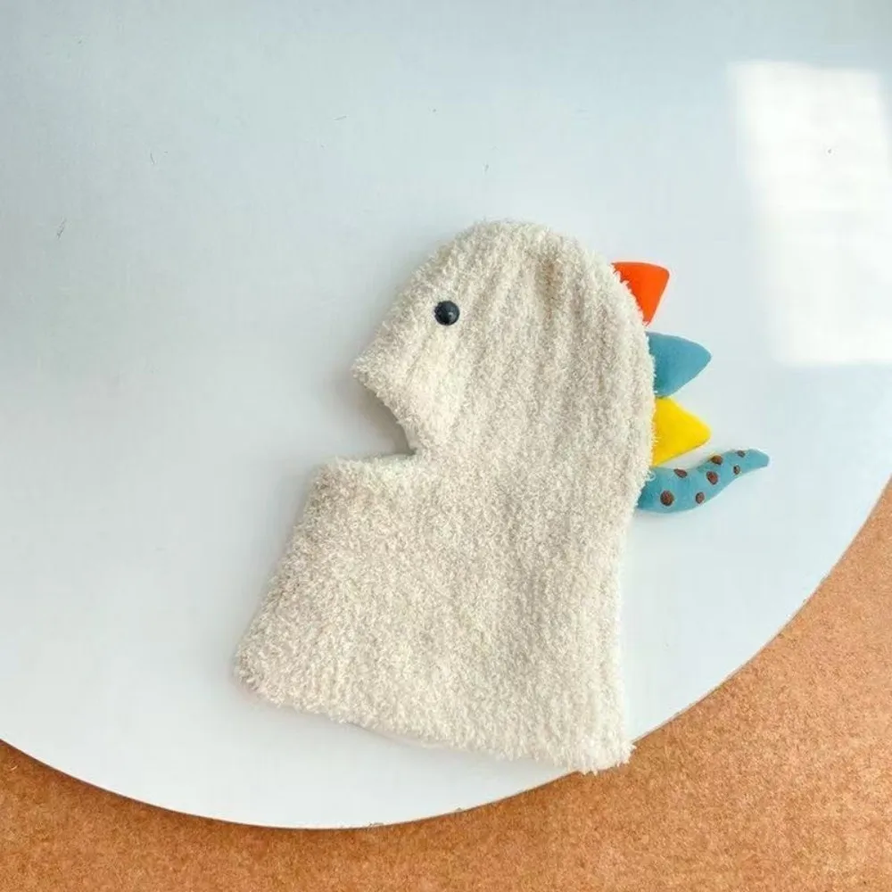 

Новая защитная шапка для ушей с милым мультяшным динозавром, ветрозащитный пуловер, теплая шапка, шарф, цельный детский шарф