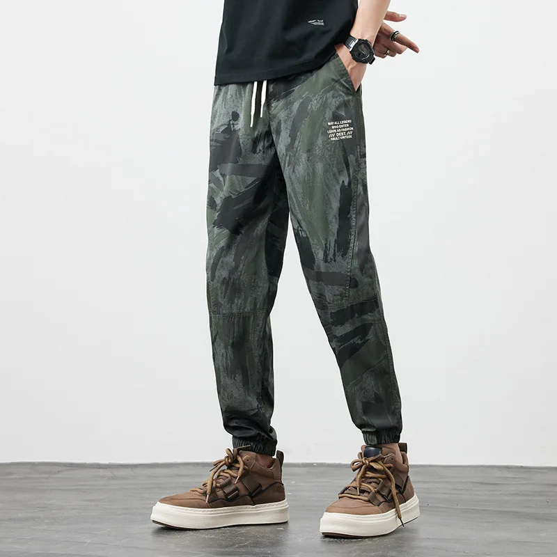 

2024 Fashion Camouflage Ice Silk Pants Men's Summer Thin Breathable Sports Slim Fit Ankle-Tied Quick-Drying Casual Cropped Pants