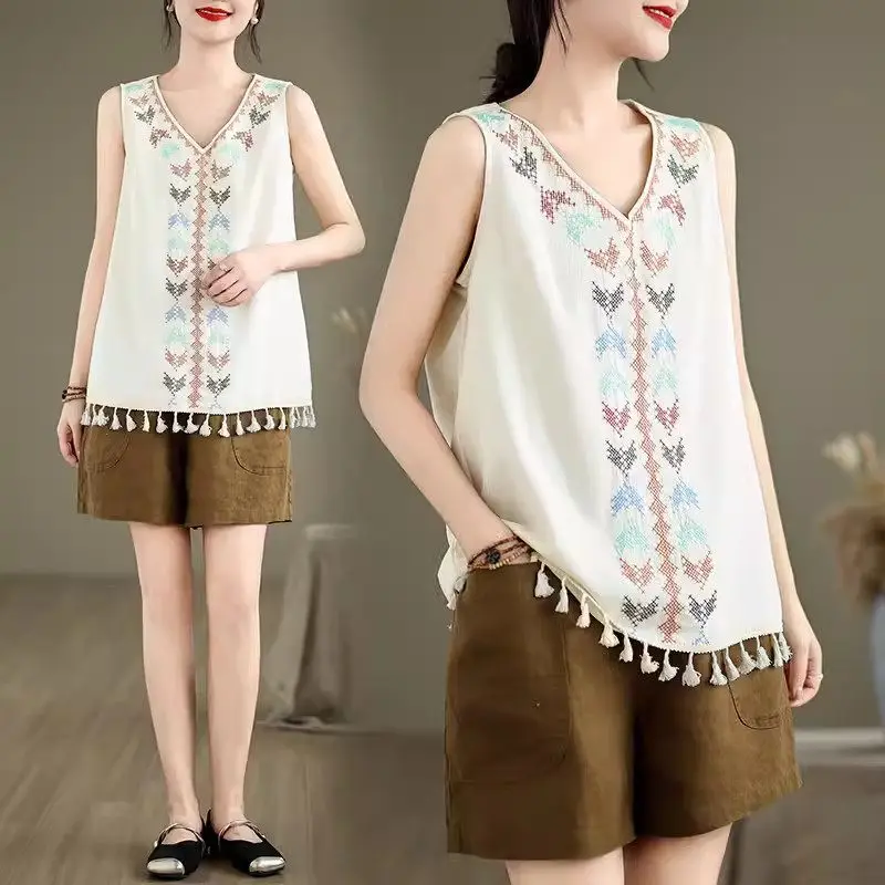 

2024 Summer Ethnic Style Art Embroidery Tank Top V-Neck Tassel Versatile Women's T-Shirt Chinese Shirt Thin Loose Clothes K1291