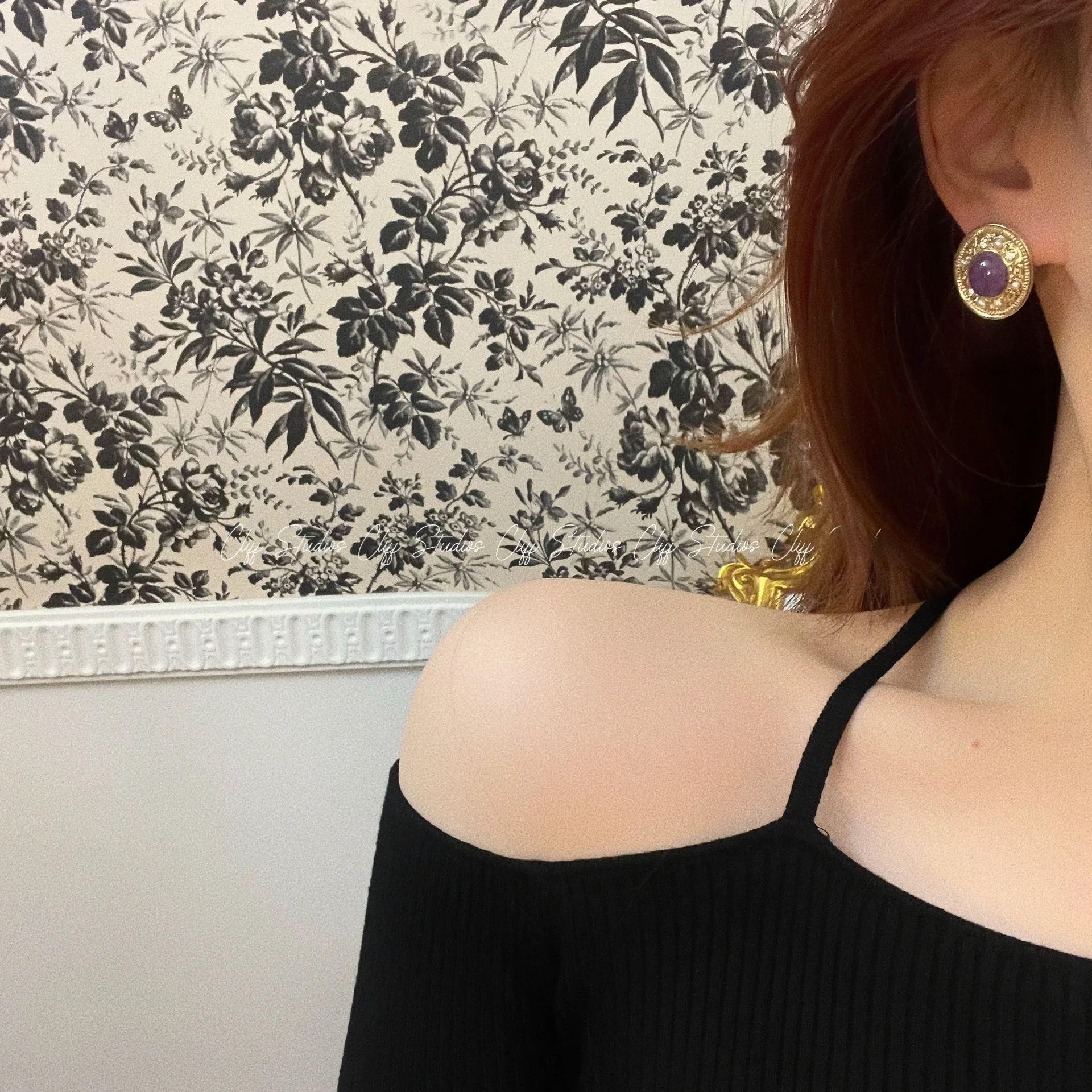 Retro Cliff Club Fashionable Simple Large Size Women's Commuter Gem  Ear Cuff No Piercing Pain Free Clip on Earrings