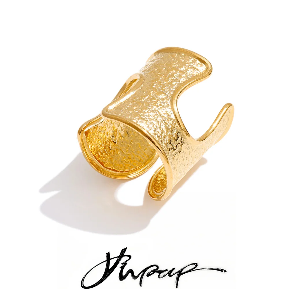 Yhpup Taglia 7 Anello aperto cavo in acciaio inossidabile stile vecchio denaro Colore oro 18 carati Placcato PVD Texture Martello Gioielli con dita in metallo