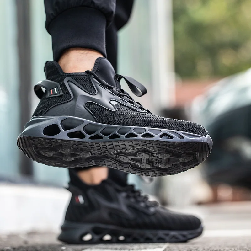 安全靴 スチールトゥブーツ メンズ 快適な作業靴 耐衝撃 落下防止 ワークスニーカー 保護ブーツ