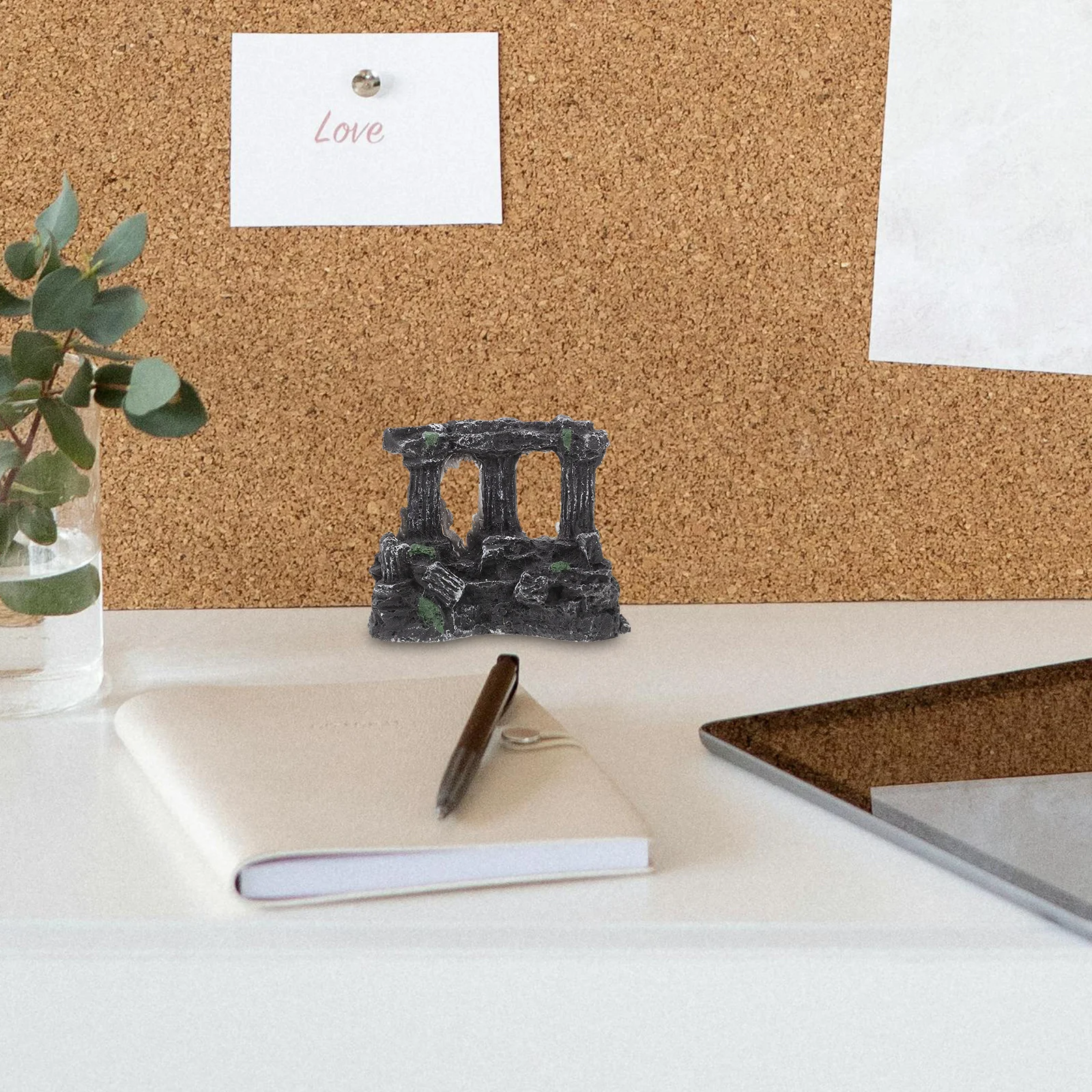 

Resin Roman Column Ornament Classic Ancient Design Stable Three Column Structure Aquarium Decoration House Fish Tank Betta Fish