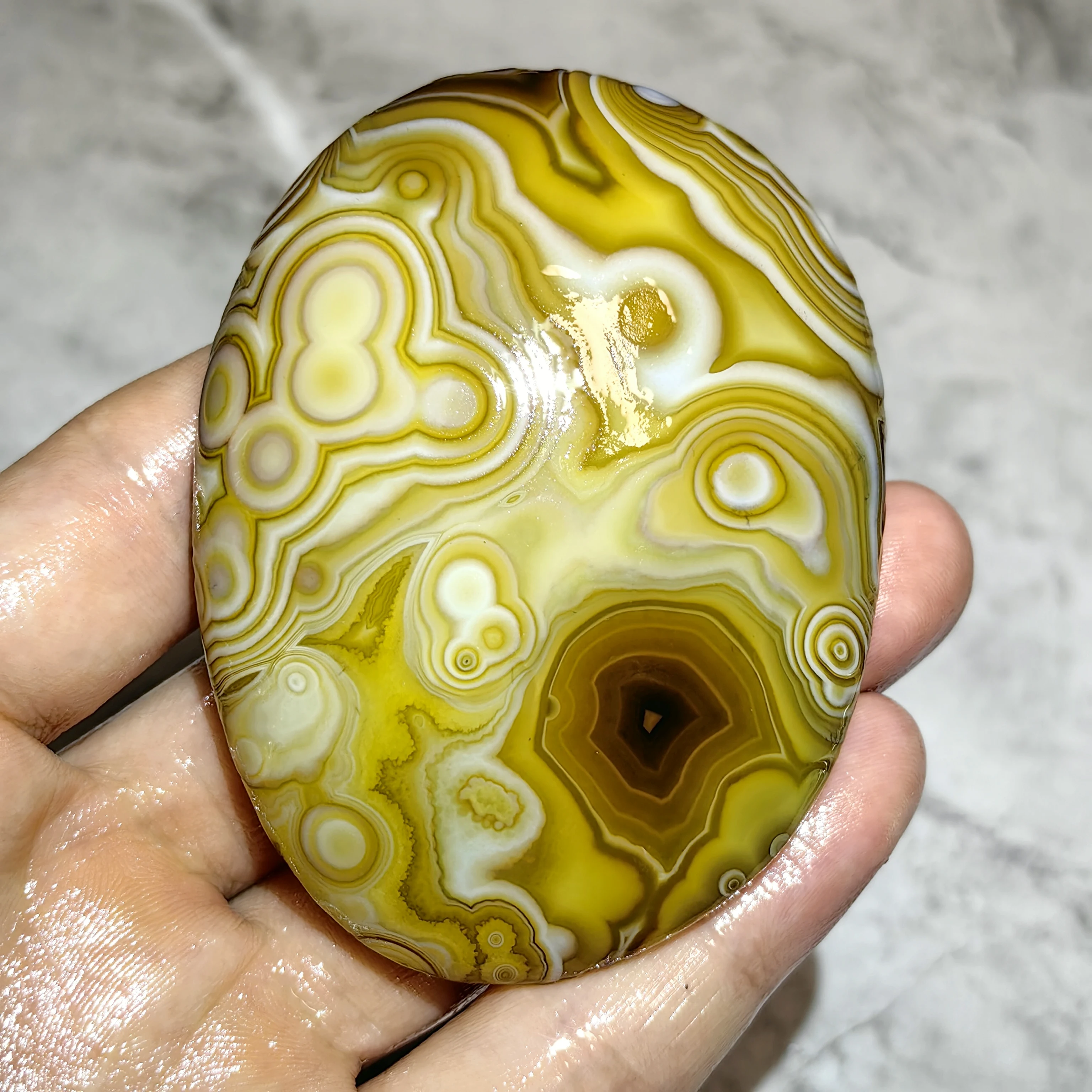Natural Gobi Divine Eye Agate with Texture, Palm Stones for Stress Relief Spiritual Defense & Against Negative Home Desk Decor - view 5