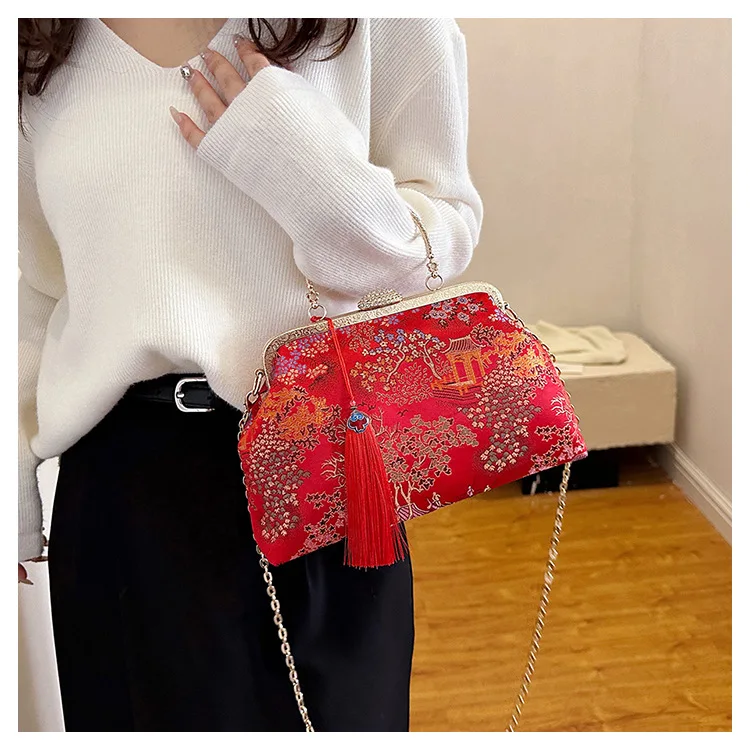 Chinese Style Hanfu Evening Bag For Women Vintage Print Tassel Clutches Metal Handle Handbags Wedding Party Chain Shoulder bag