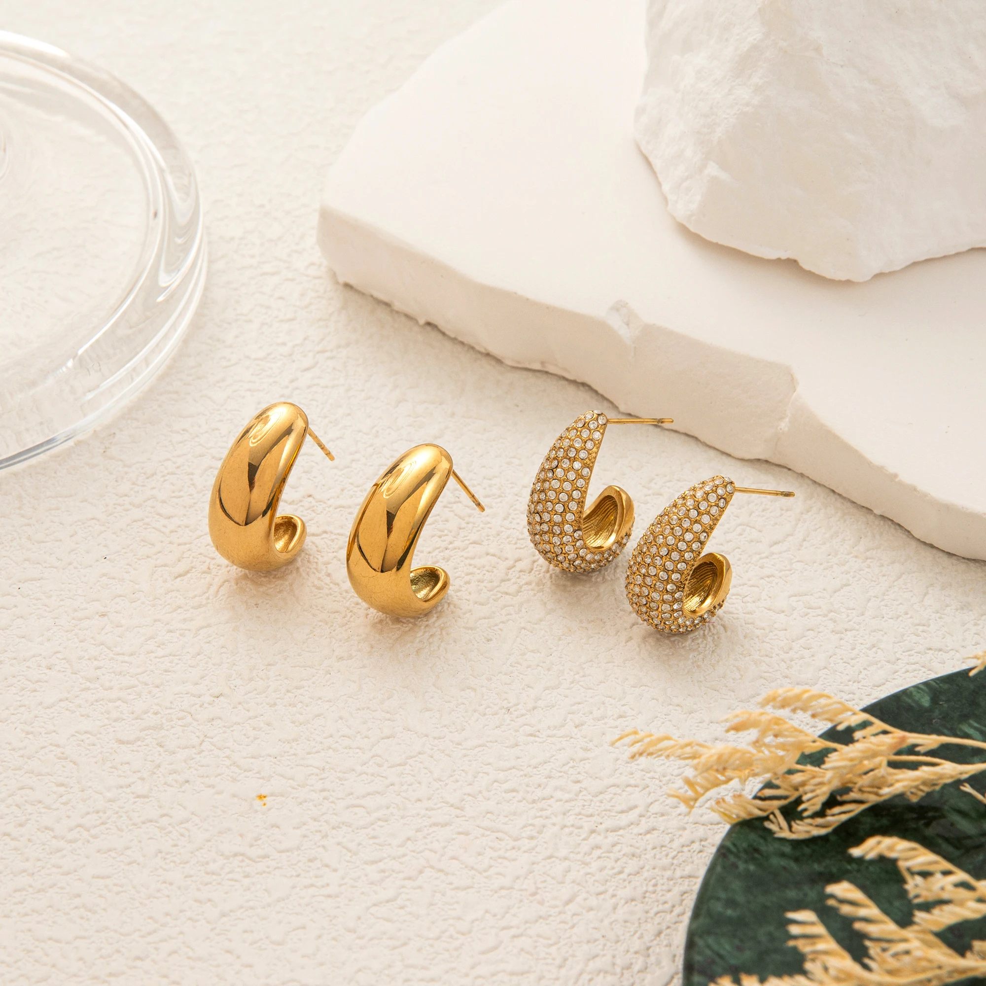 

18K gold thick circle women's retro dome and sparkling zircon stainless steel earrings jewelry gift