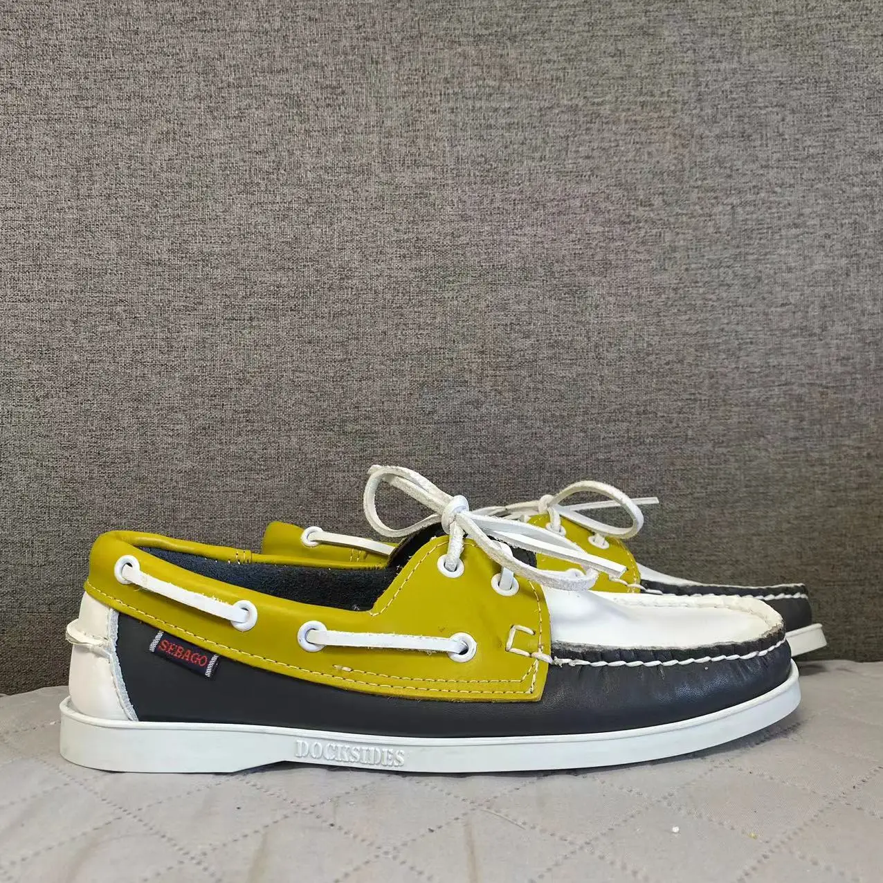 

Men Authentic Sebago Homme Docksides Shoes - Premium Genuine Leather Moc Toe Lace Up Boat Shoes Women AV44