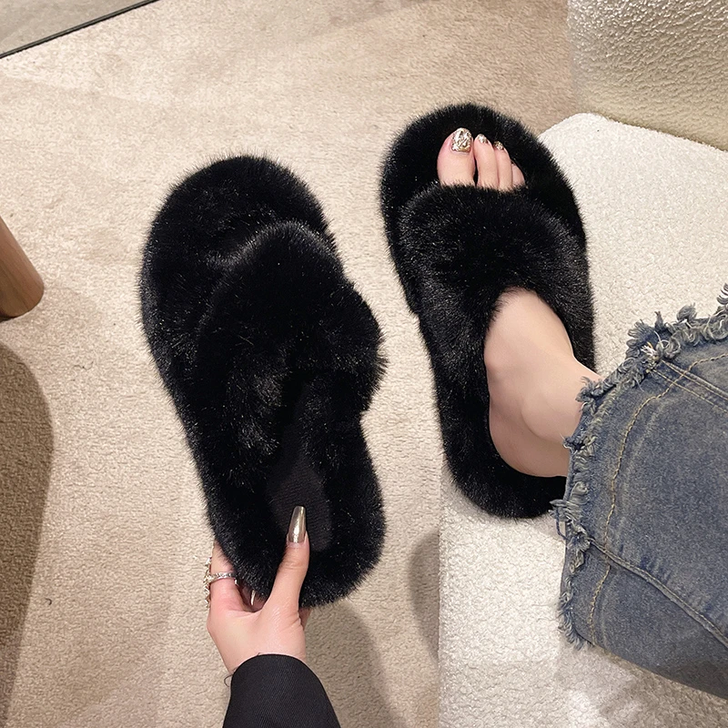 Damen Flauschige Pantoffeln mit Kreuzriemen und Offener Zehenpartie, Weiche Plüsch-Hausschuhe für Drinnen und Draußen, Rutschfeste Warme Damen-Hausschuhe – Detail 9