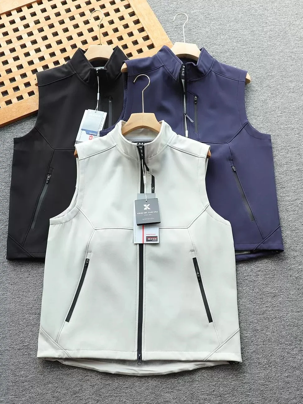 

Повседневный уличный ветрозащитный водонепроницаемый жилет с воротником-стойкой, мужской и женский осенний новый многоэтажный рабочий костюм на молнии