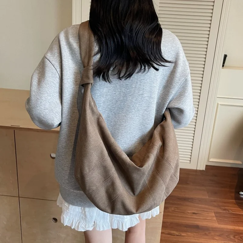 

2025 Новая высококачественная женская кожаная сумка, роскошный бренд, известный дизайнер, винтажная классическая парижская модная премиум-класса ​