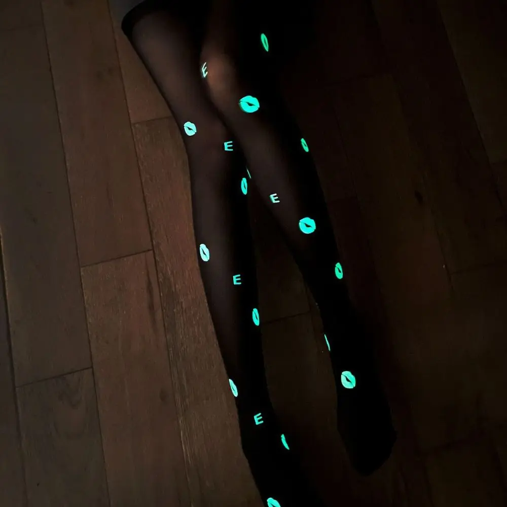 Fashion Glow in The Dark Luminous Pantyhose Butterfly Heart Pattern Printing Tights Balck Elastic Sexy Pantyhose Daily