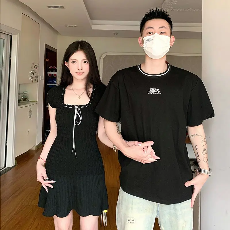 New Fashion Couple Dress Summer 2023 Korean Version of Short-sleeved T-shirt Nightgown Woman French Slim Mid-length Skirt