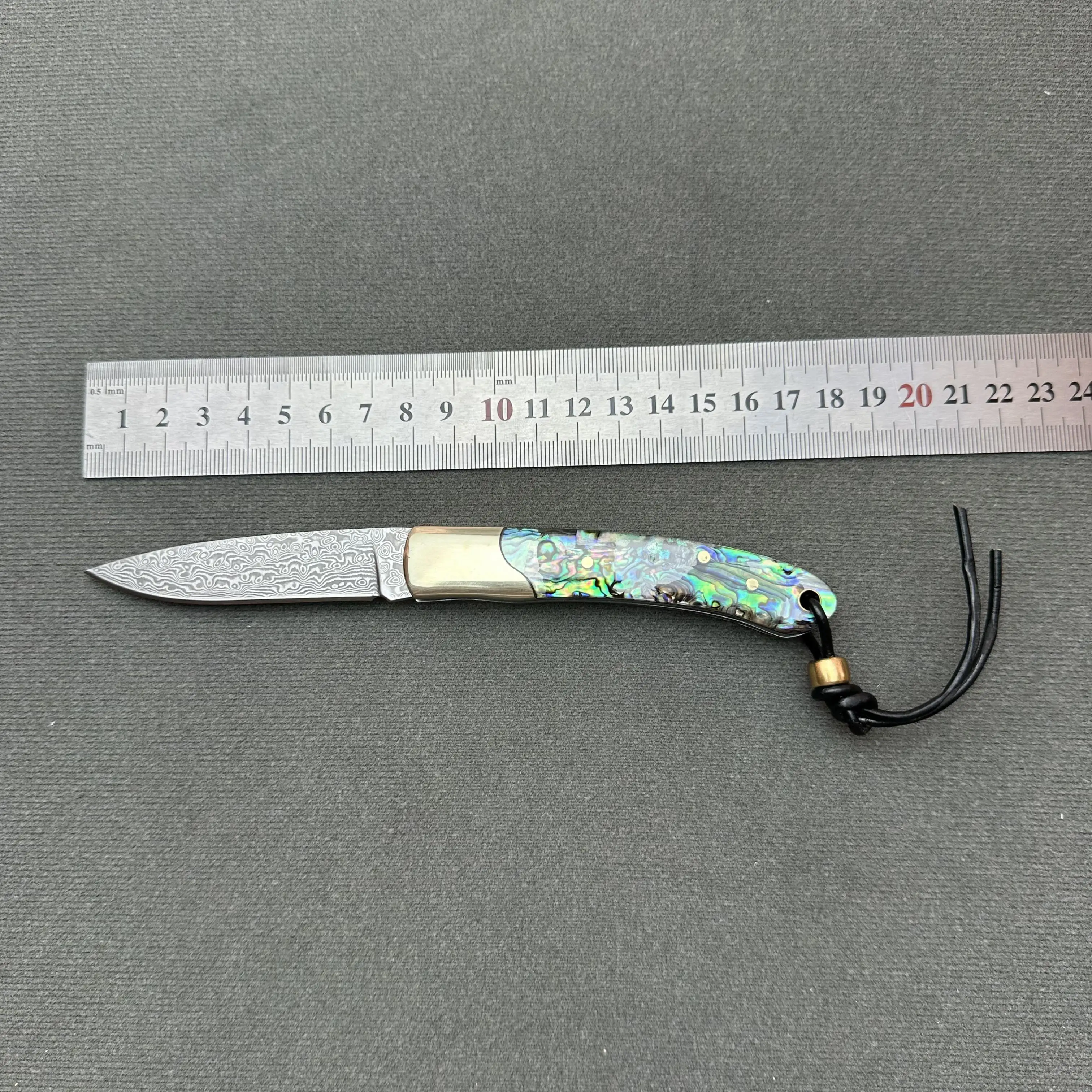 Cuchillo de bolsillo de acero rosa hecho a mano, Top167 capas, carcasa de abulón y mango de ébano, cabeza de cobre EDC, pesca al aire libre, VG10