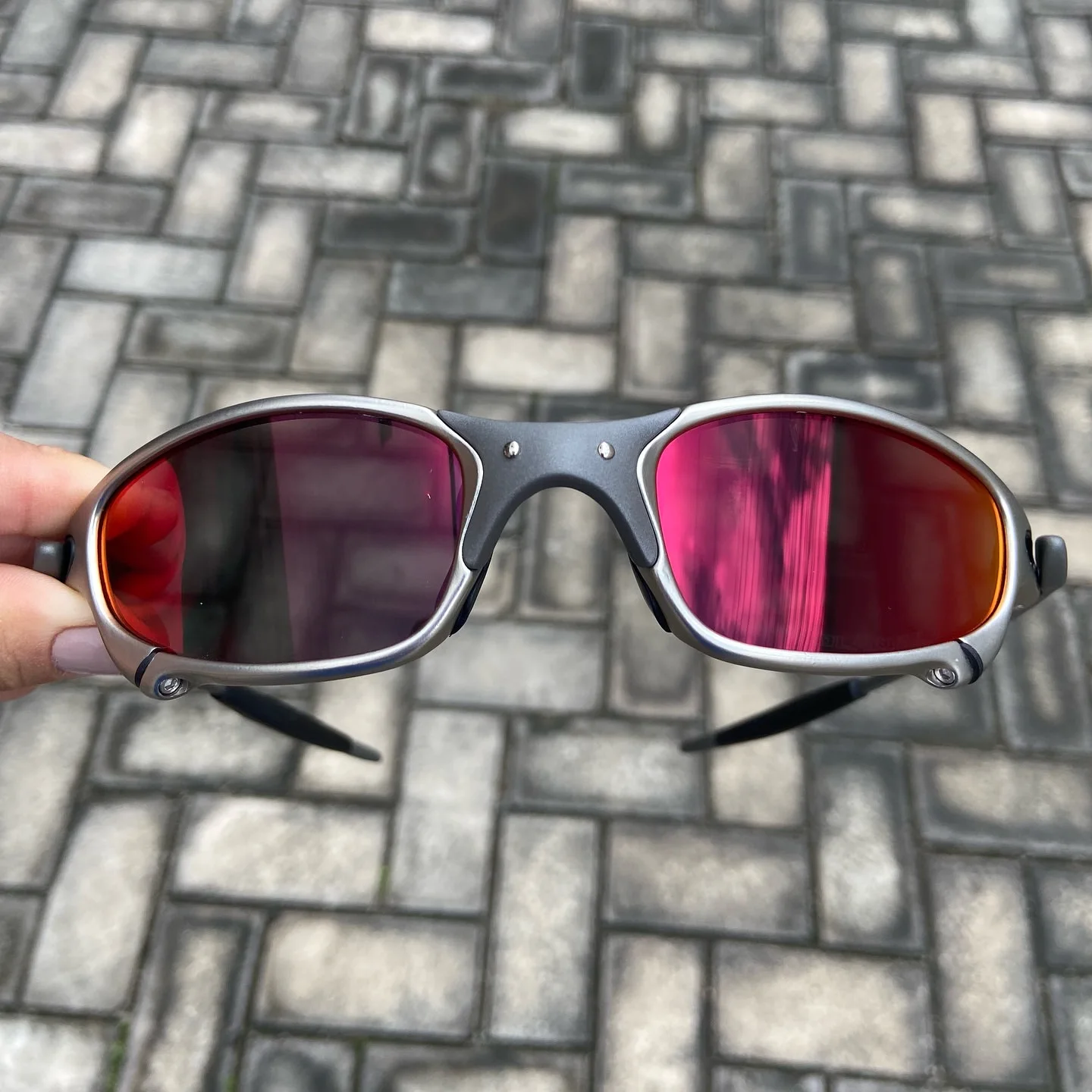 

retro sunglasses, men's trendy brand sunglasses, women's polarized sunglasses, X metal future technology style sunglasses