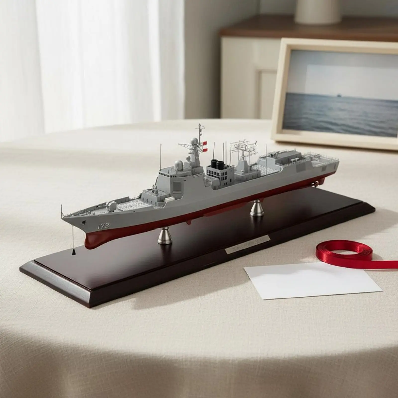 

Type 052D Warship Model Collectible 1:350 Scale Warship Model 1:350 Scale Navy Ship Decorative Piece Optional Cover Cover