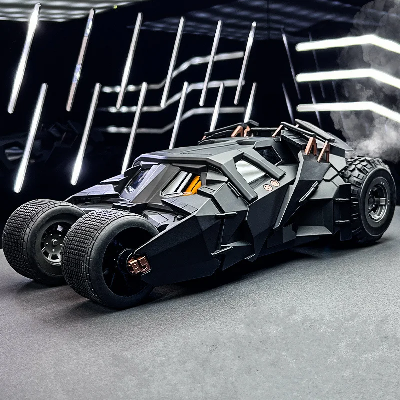 

1/24 Classic Movie Car 2008 Batmobile Concept Bat Sports Car Model Metal Racing Car Vehicles Model Sound and Light Kids Toy Gift