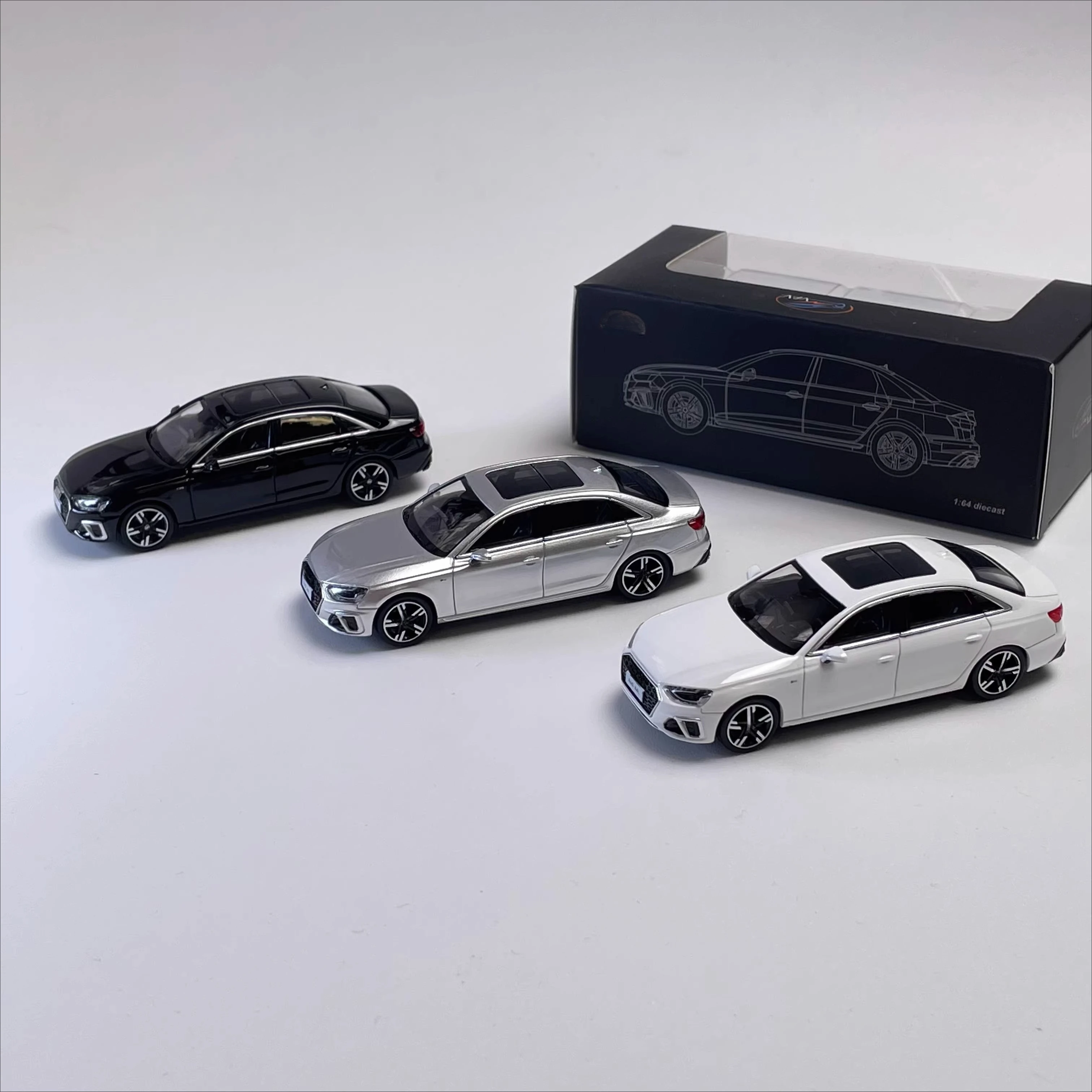 FOR AUDI A4L car model 1:64 Alloy material ornaments，for festival gifts collection, display and appreciation