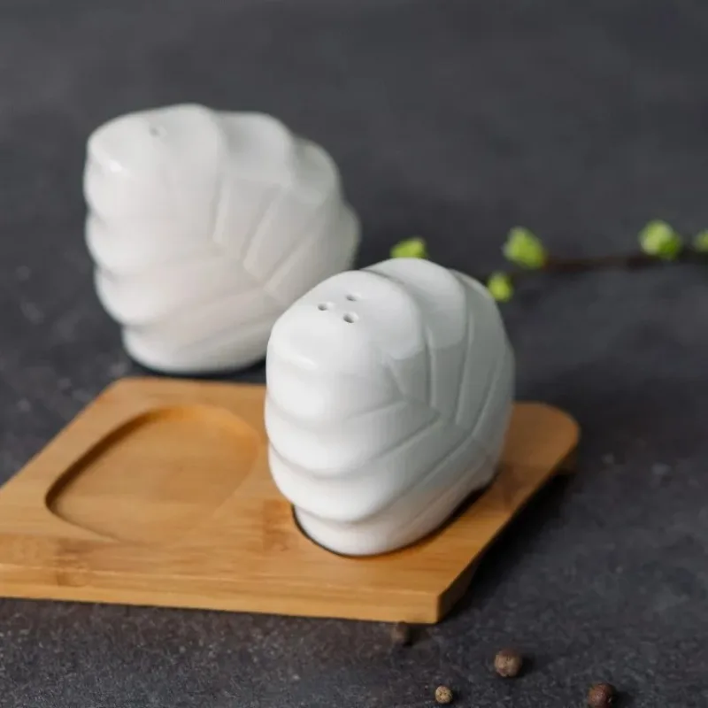 Nordic Simple Ceramic Spice Bottle Set Creative Leaf-shaped Salt Shaker 2-piece Pepper Shaker Seasoning Box Kitchen Decoration