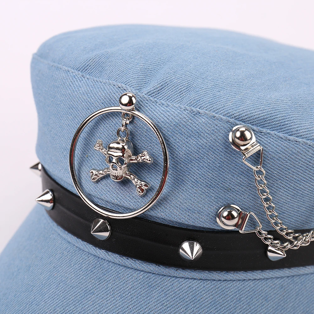 ファッションスカルヘッドサークルチェーンメタルタグ装飾カジュアルフラットキャップ秋の新作トレンド意識の高いスタイリッシュなアクセサリー