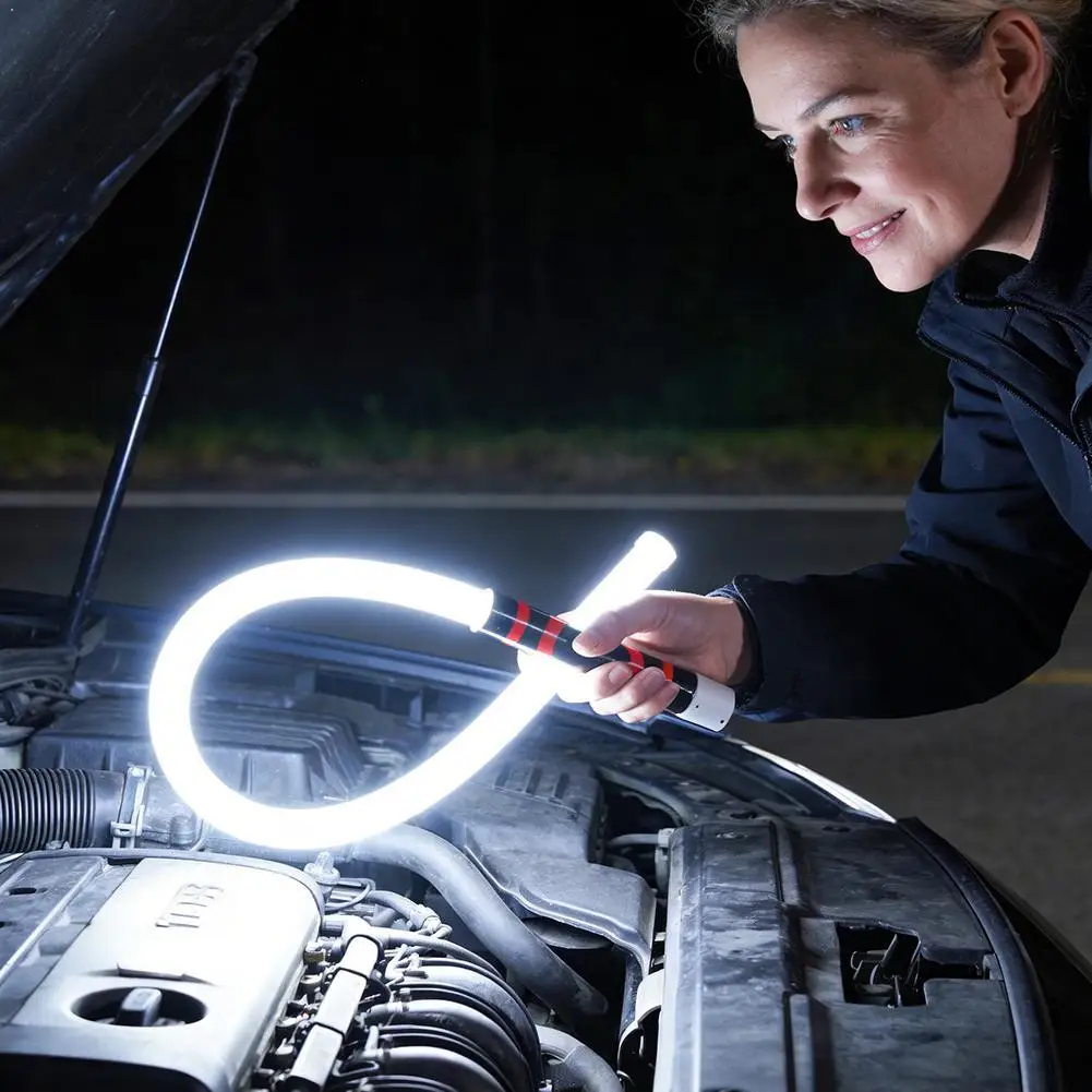 Image of Neue 73 cm flexible Silikon-LED-Lichtleiste mit hoher Lumenleistung, LED-Taschenlampenstab, professionelles Arbeitslicht, tragbares Werkzeug für die Autoreparatur