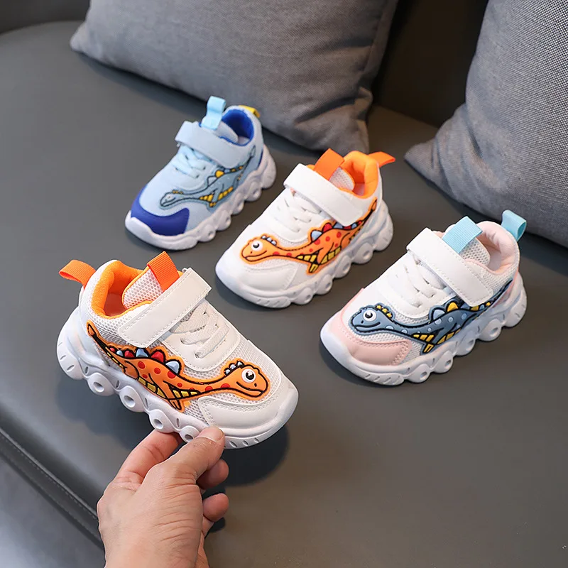 

LED Children Cute Cartoon Boys Casual Sneaker for Children Shoes Girl Mesh Breathable Lighting Shoes Baby Illuminated Shoes