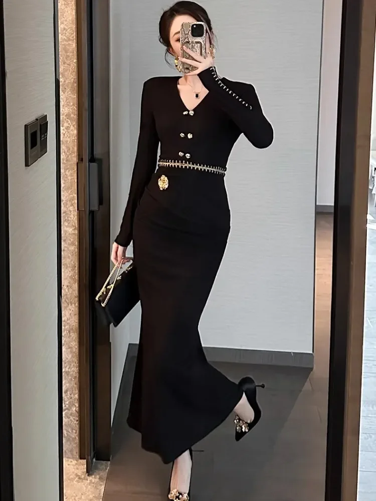 CommPiedmont-Robe Longue Noire Col V Femme, Manches sulf, Simple Boutonnage, Fleur 3D, Taille Haute, Hanche Enveloppée, Français, Élégant, Automne