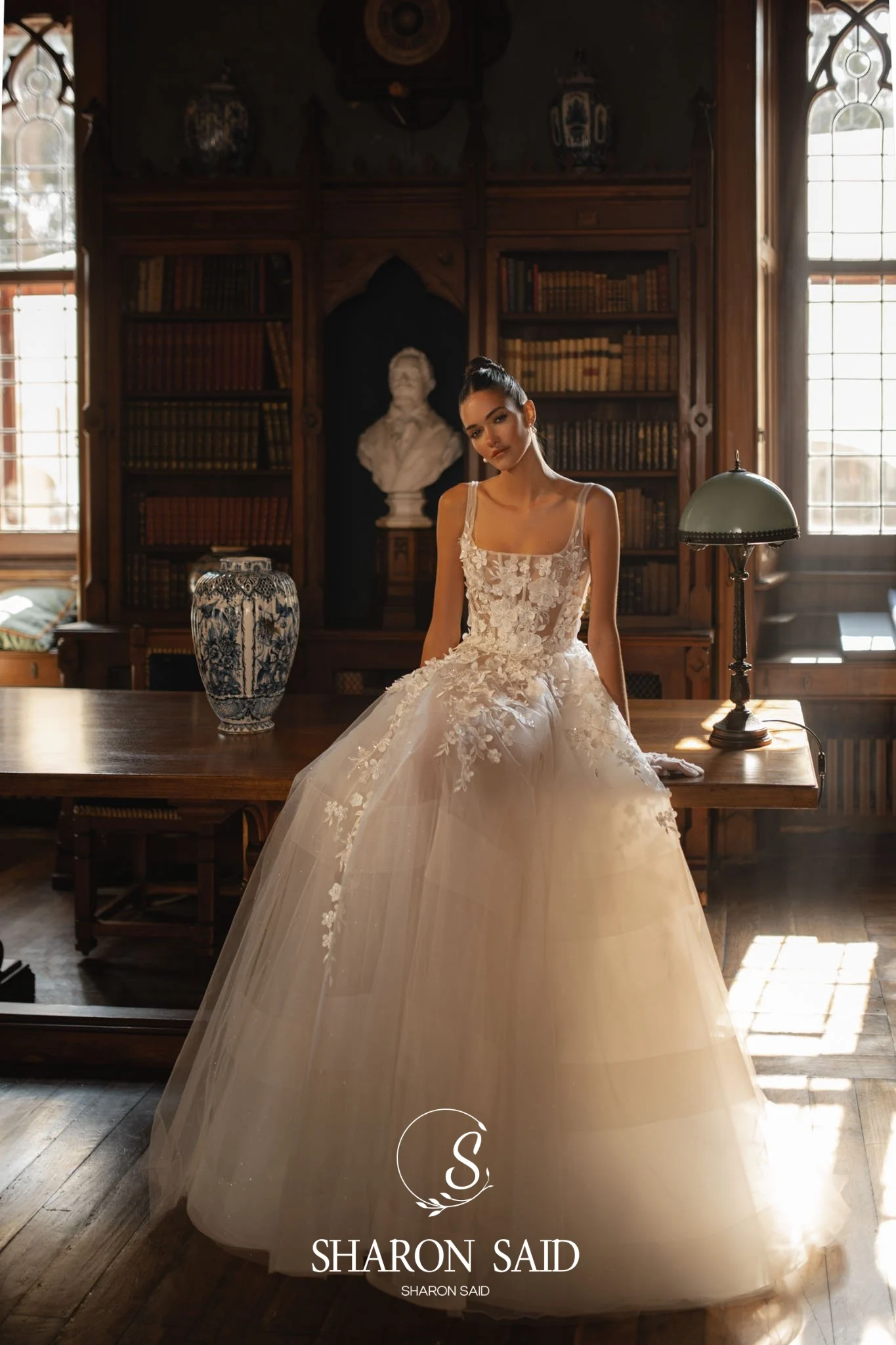 Sharon disse elegante 3d flores sem mangas a linha fora branco vestido de casamento 2025 gola quadrada tule vestidos de noiva sw199 personalizado