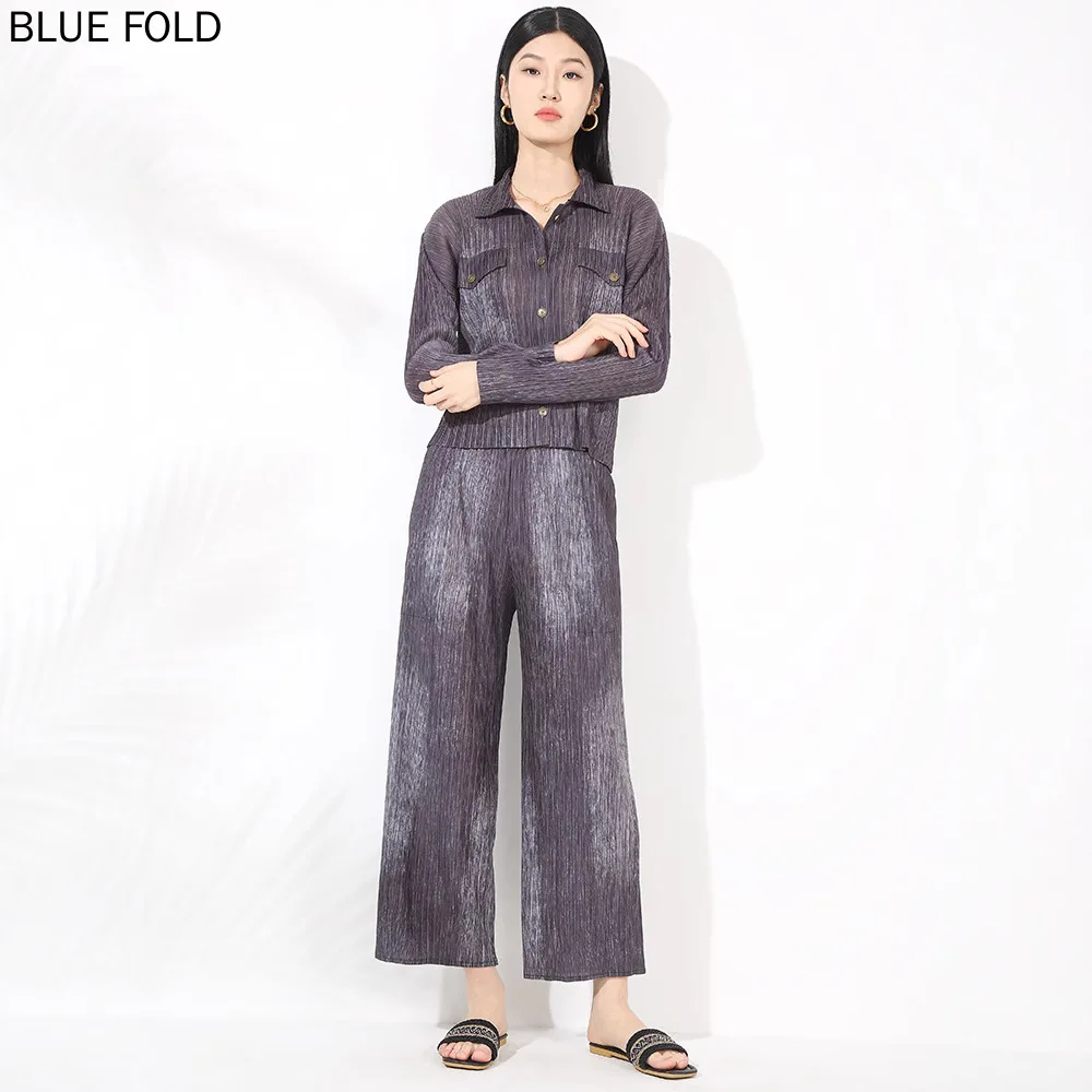 

MIYAKE женский джинсовый комплект из двух предметов с градиентом, плиссированный повседневный костюм, рубашка с воротником, топ с длинными рукавами и прямые брюки с высокой талией