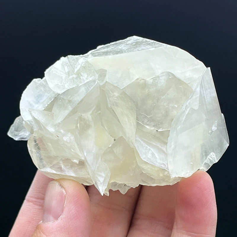 

100% natural fluorescent calcite mineral specimen furniture decoration meditation energy healing stone