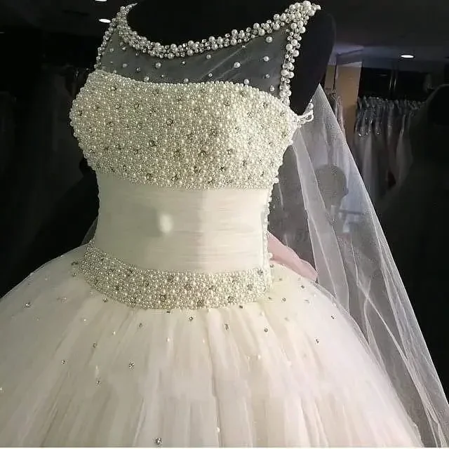 Customized Charming Heavy Beaded Pearls Puffy Ballgown Bridal Dresses Floor Length Plus Size Wedding Gowns