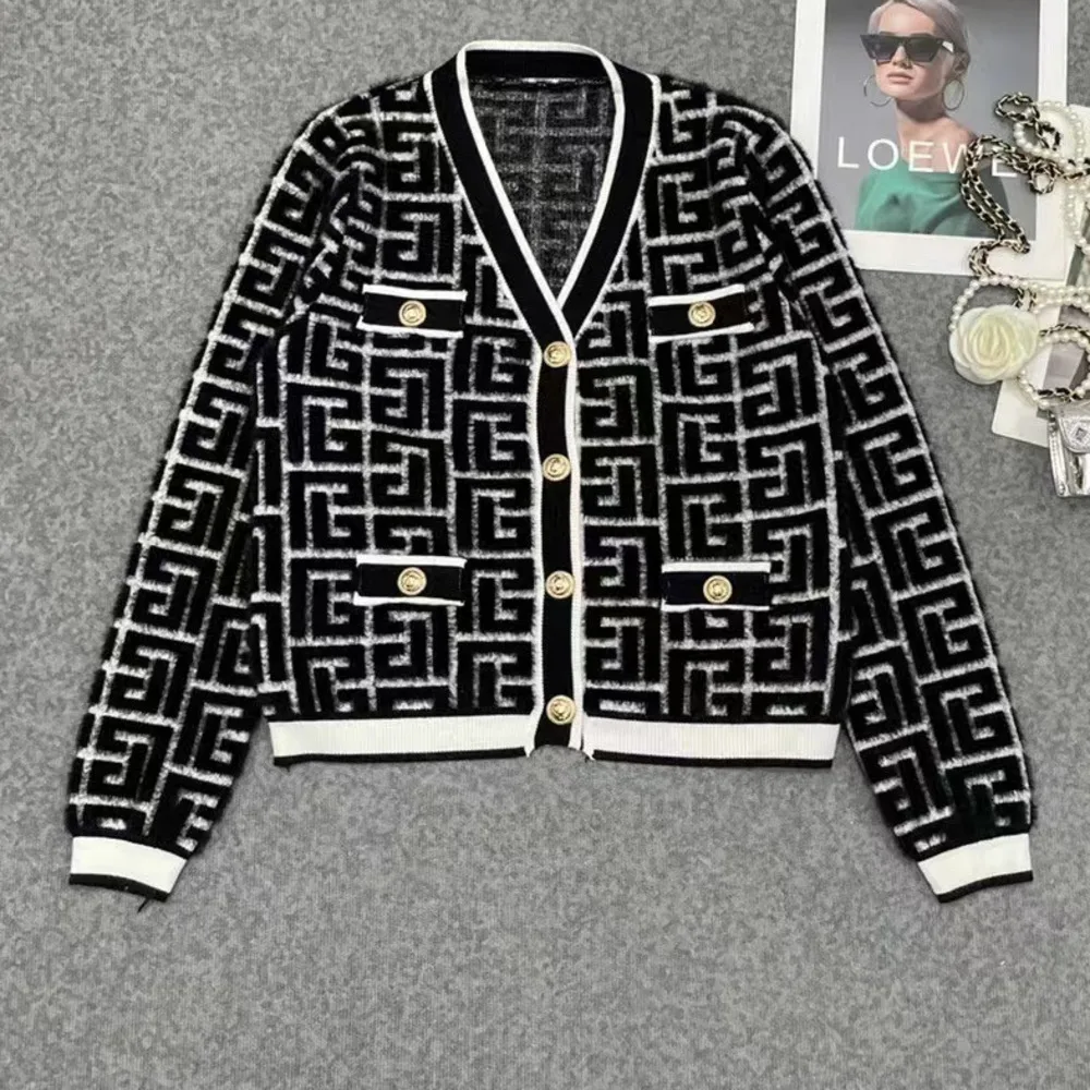 Vintage Fashion Geometric Pattern Knitted Cardigan Small Fragrant V-neck Long Sleeve Short Tops Autumn New Chic Jacket Sweater