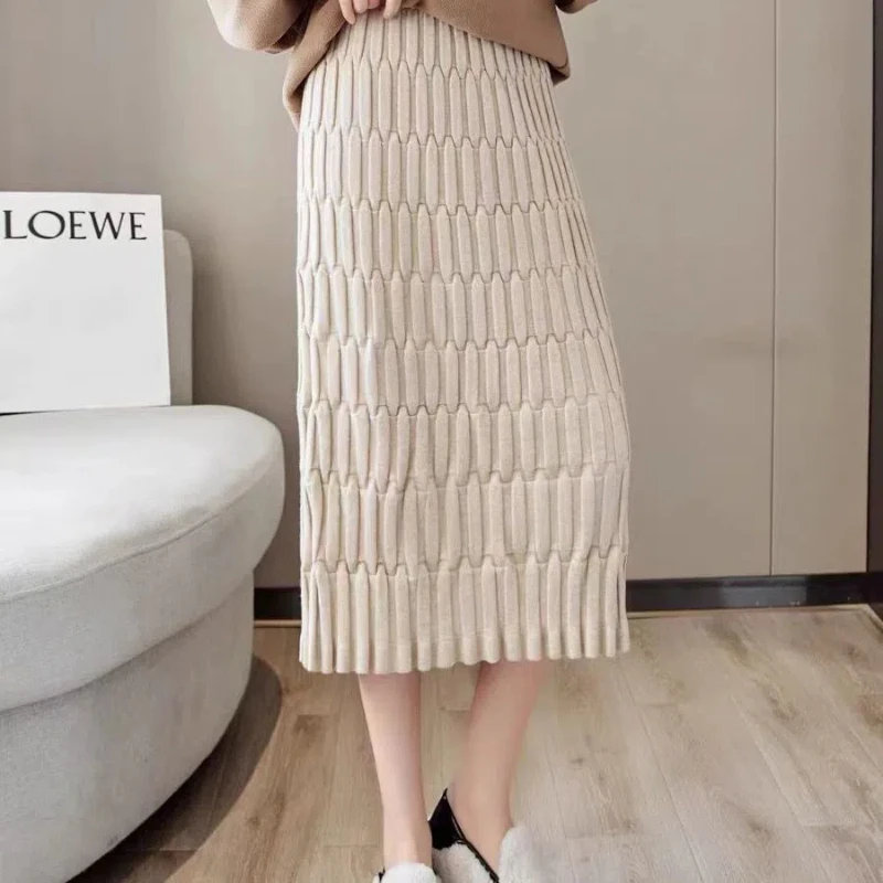 Korean Fashion Autumn/Winter New Women's Solid Elastic High Waist Pit Strip Casual Slim Mid-length A-line Hip Wrap Knitted Skirt