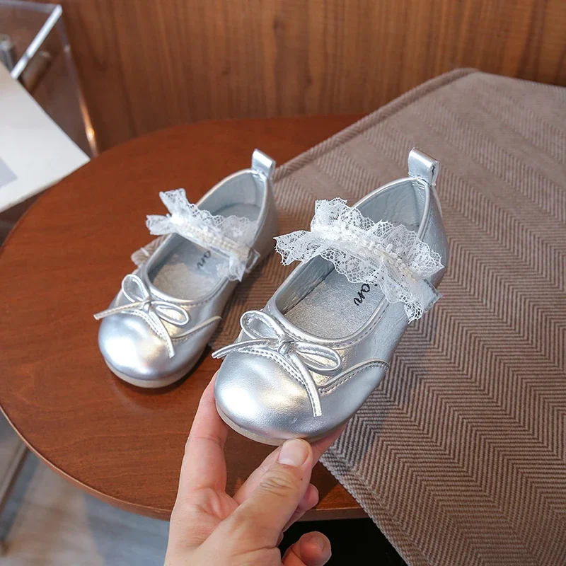 

2025 Children Leather Shoes for Girls Spring Autumn New Fashion Korean Style Soft Bottom Anti-slippery Versatile Princess Shoes