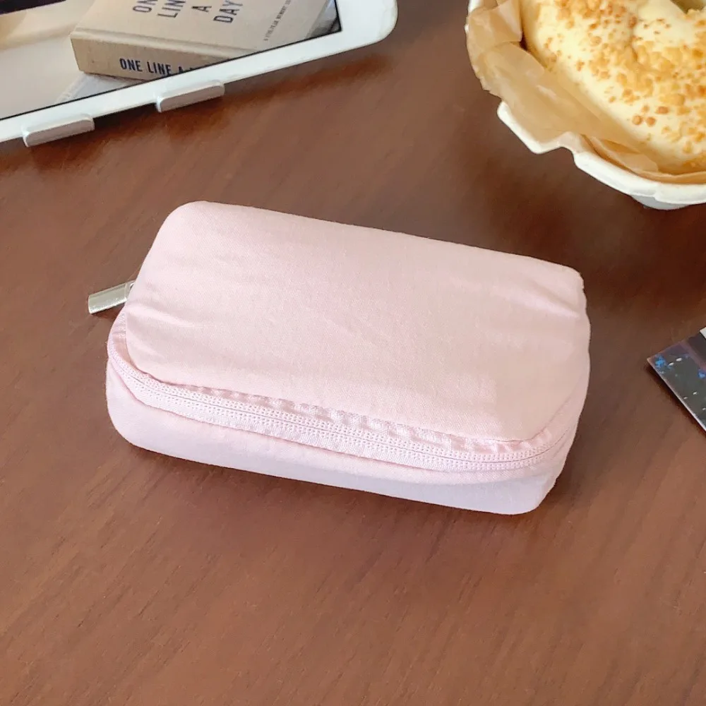 Durable Mint Green Small Makeup Bag Polka Dot Print Portable Mini Cosmetic Pouch Coin Purse Daily Use