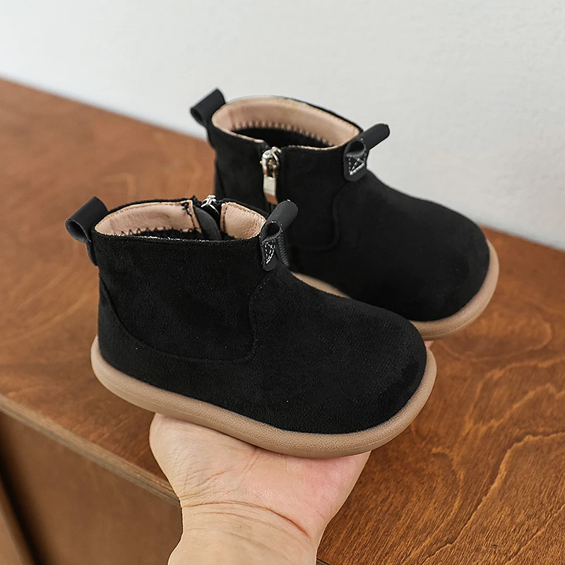 秋冬ベビーブーツ、男の子女の子用オックスフォードスエードプラッシュキッズアンクルブーツ、子供用カジュアルシューズ、柔らかい底の滑り止め幼児用シューズ
