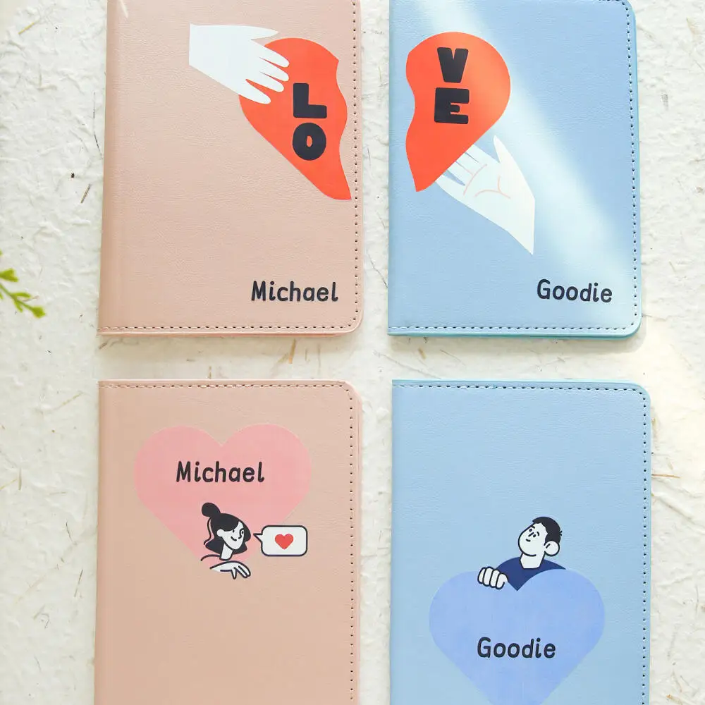 2PCS Custom Name Couple Heart Pattern Pu Passport Cover Multi Card Slot Travel Passport Holder Personalized Honeymoon Gift