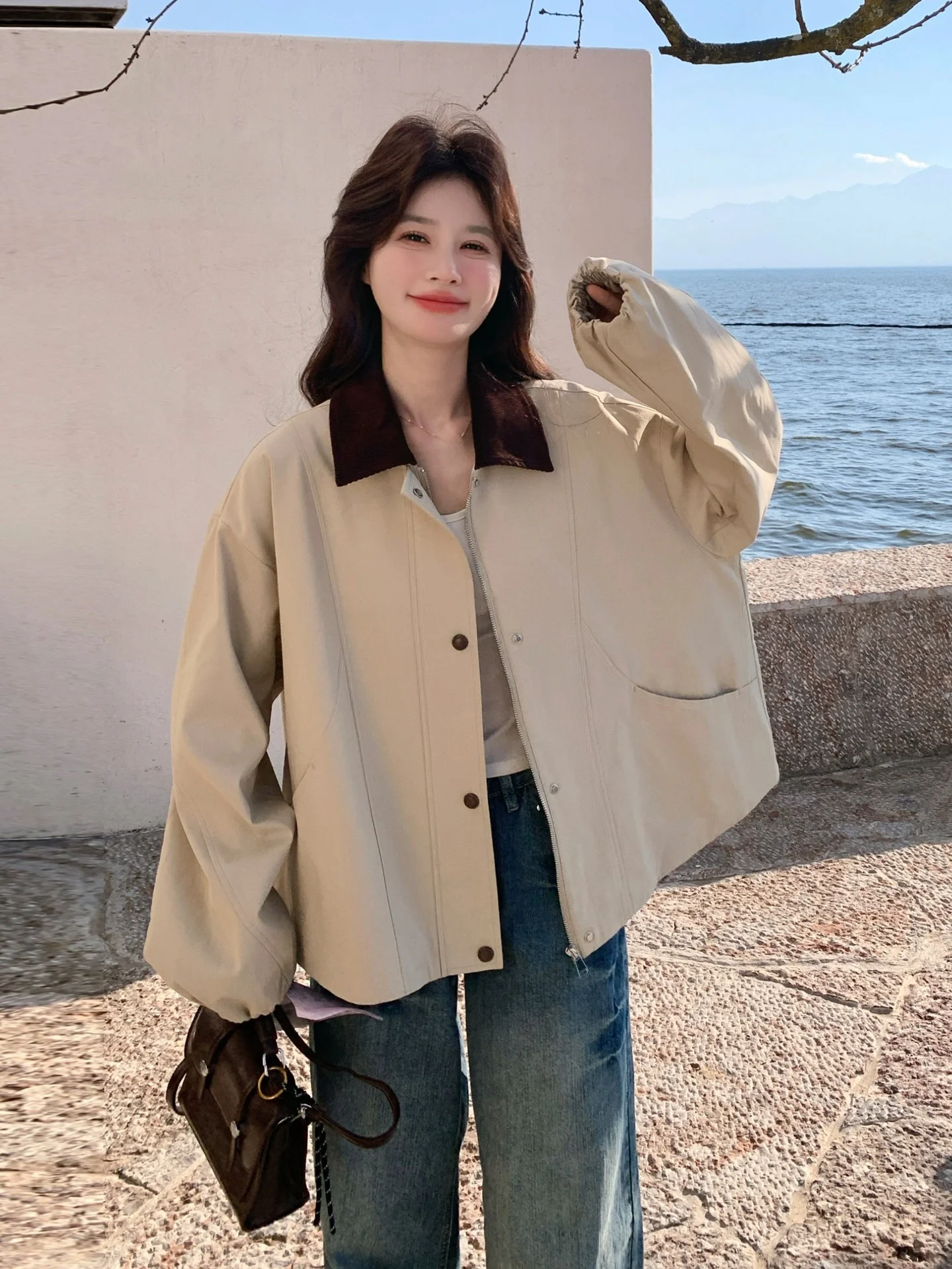 

Casual Color Block Collar Jacket Women's Spring 2026 New Style Fashionable Versatile Loose Fit Long Sleeve Shirt Top