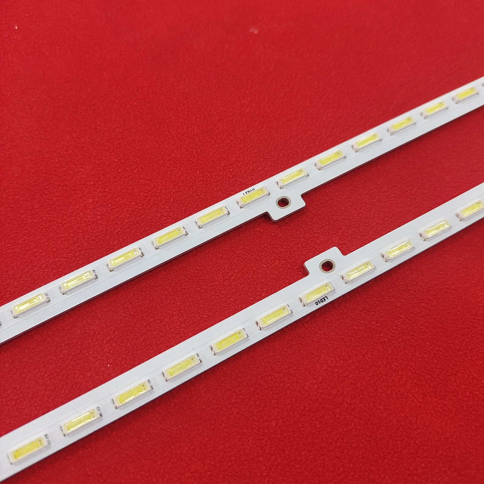 แถบไฟแบ็คไลท์ LED สำหรับทีวี32 "STM320A72 TX-L32X5B พานาโซนิค TX-L32EW5 TH-L32X50C TX-L32X5E VVX32H125G00 NLAW10171R L