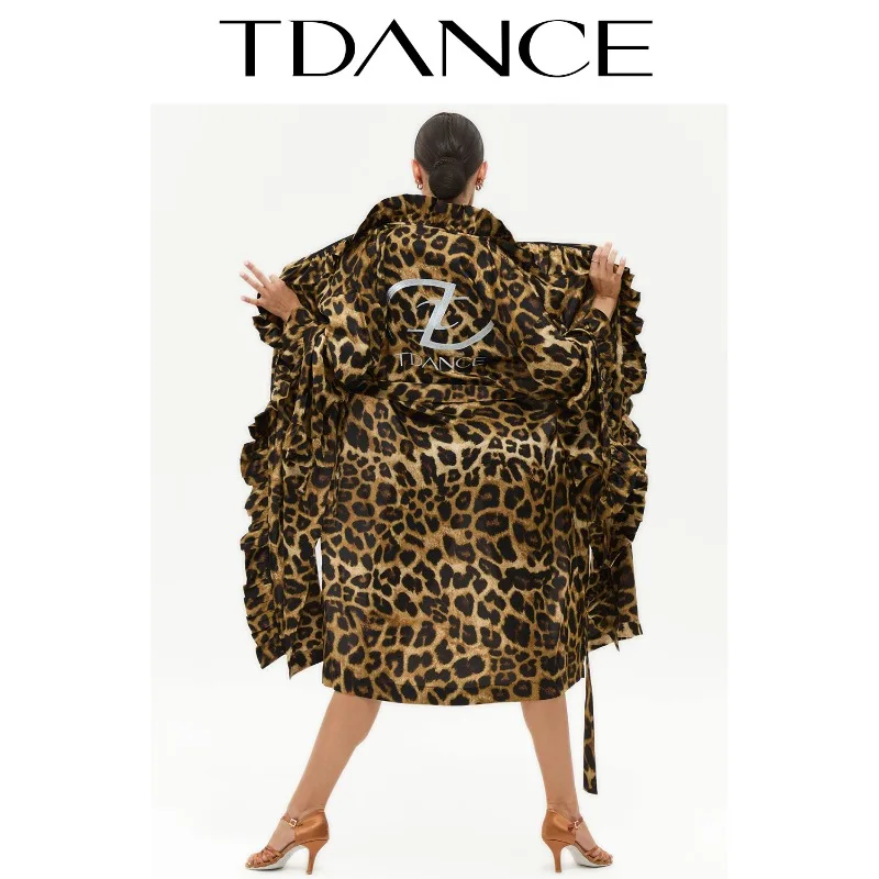 Damska szata do tańca standardowego TDANCE, wzór w panterkę, luźny krój, falbany, haftowany pasek z kieszenią.