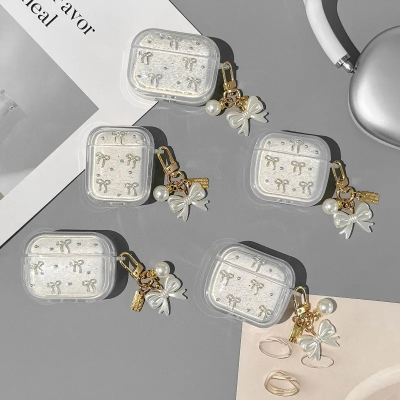 Custodia protettiva morbida per AirPods trasparente con fiocco carino e ciondolo per AirPods 1/2/3/4 Pro/Pro 2/Pro 3