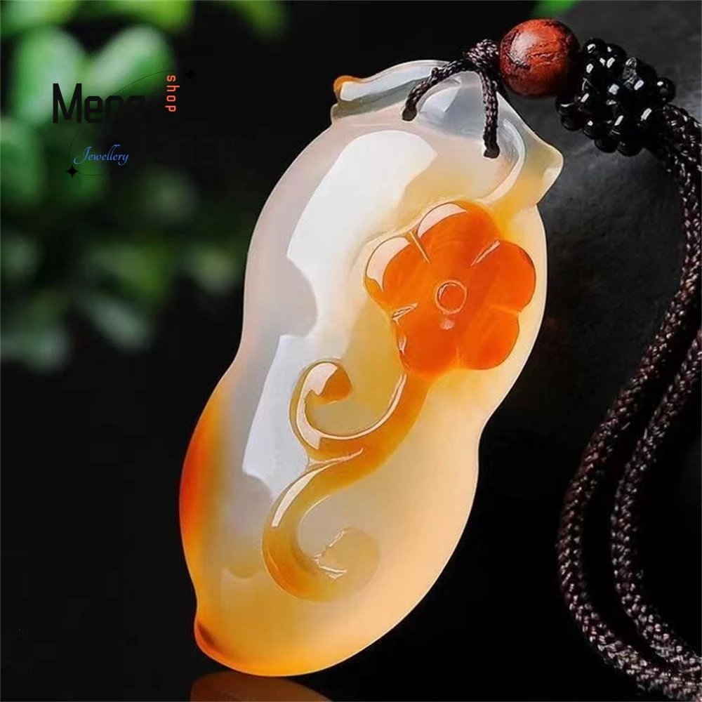 Natural New Coquettishly Carved Sugar Colour Chalcedony Peanut Pendant Exquisite Elegant Simple High-grade Fashion Fine Jewelry