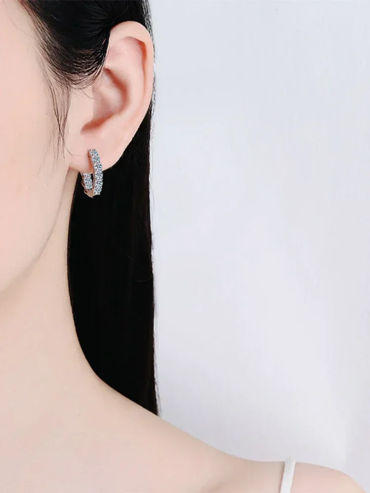 

Hot sales 925 silver earrings GRA Certified Moissanite Women's Inlaid Light luxury for Light luxury Fashion Jewelry Valentine's
