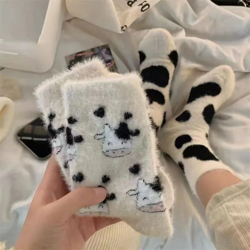 Cute Cartoon Cows Spotted Print Socks Winter Fuzzy Plush Thickened Warm Kawaii Socks Lovely Harajuku Cartoon Animal Pattern Sock