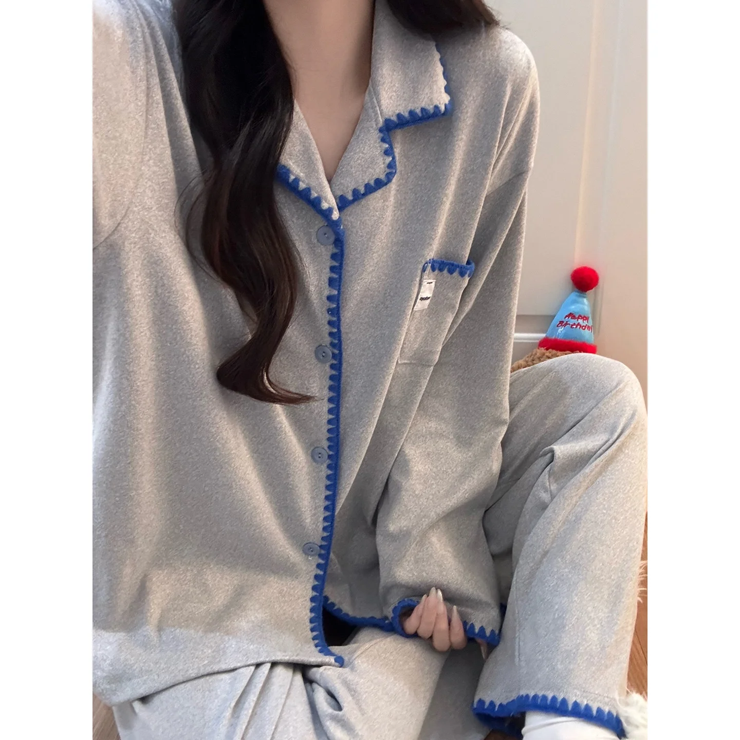 

Elegant Grey Long Sleeve Thermal Autumn Winter Sleepwear Simple Lace Home Clothes Two-Piece Set Can Be Worn outside Comfortab...