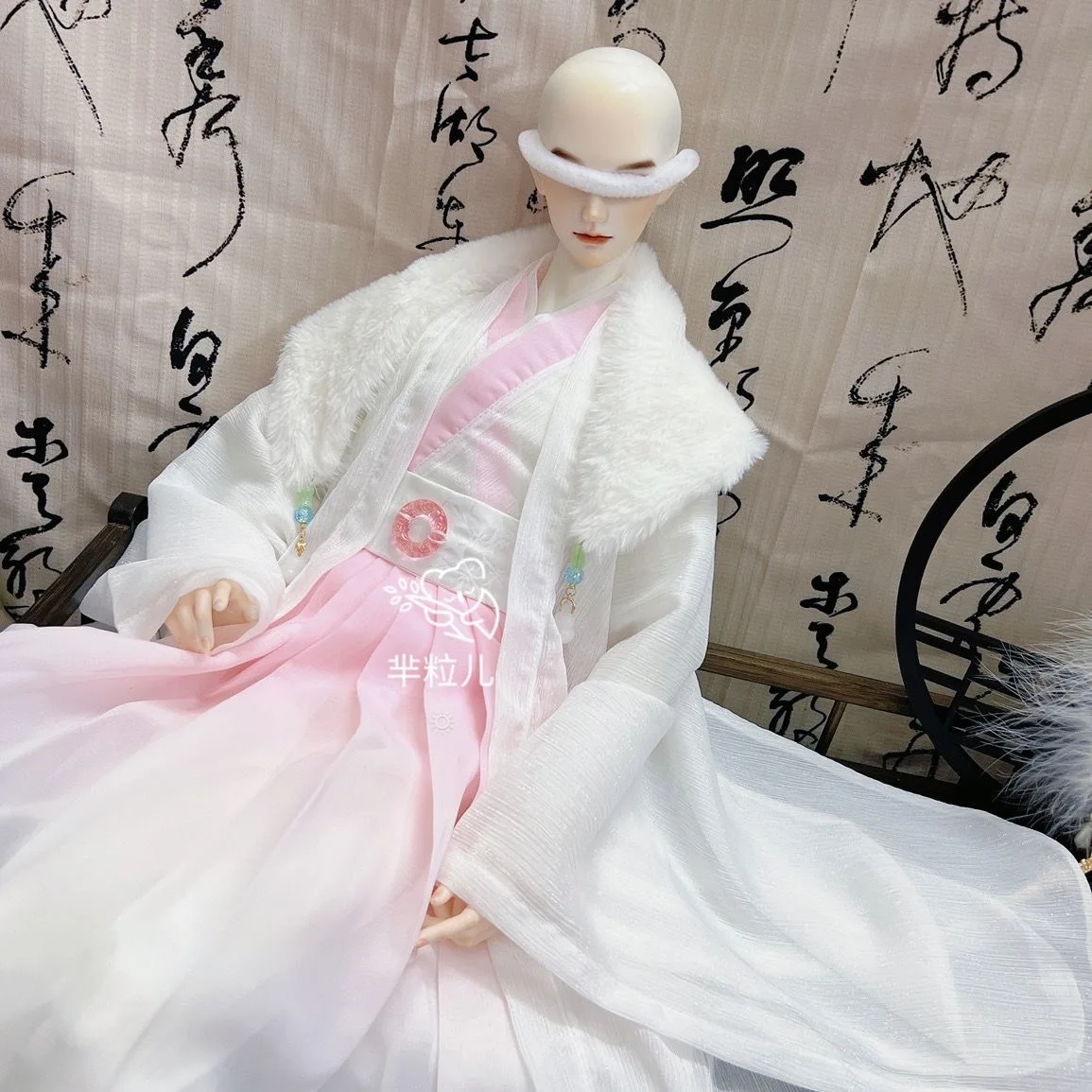 White Fur Collar Light Pink BJD Ancient Costume Dress, Uncle 72CM 75CM Doll Clothes Skirt Free Shipping