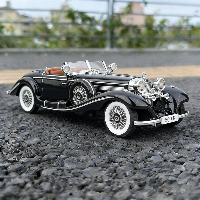 

Масштабная модель автомобиля Mercedes-Benz 500K 1936 года (1:24), литая из металла, классический коллекционный автомобиль с имитацией звука и света, подарок для детей