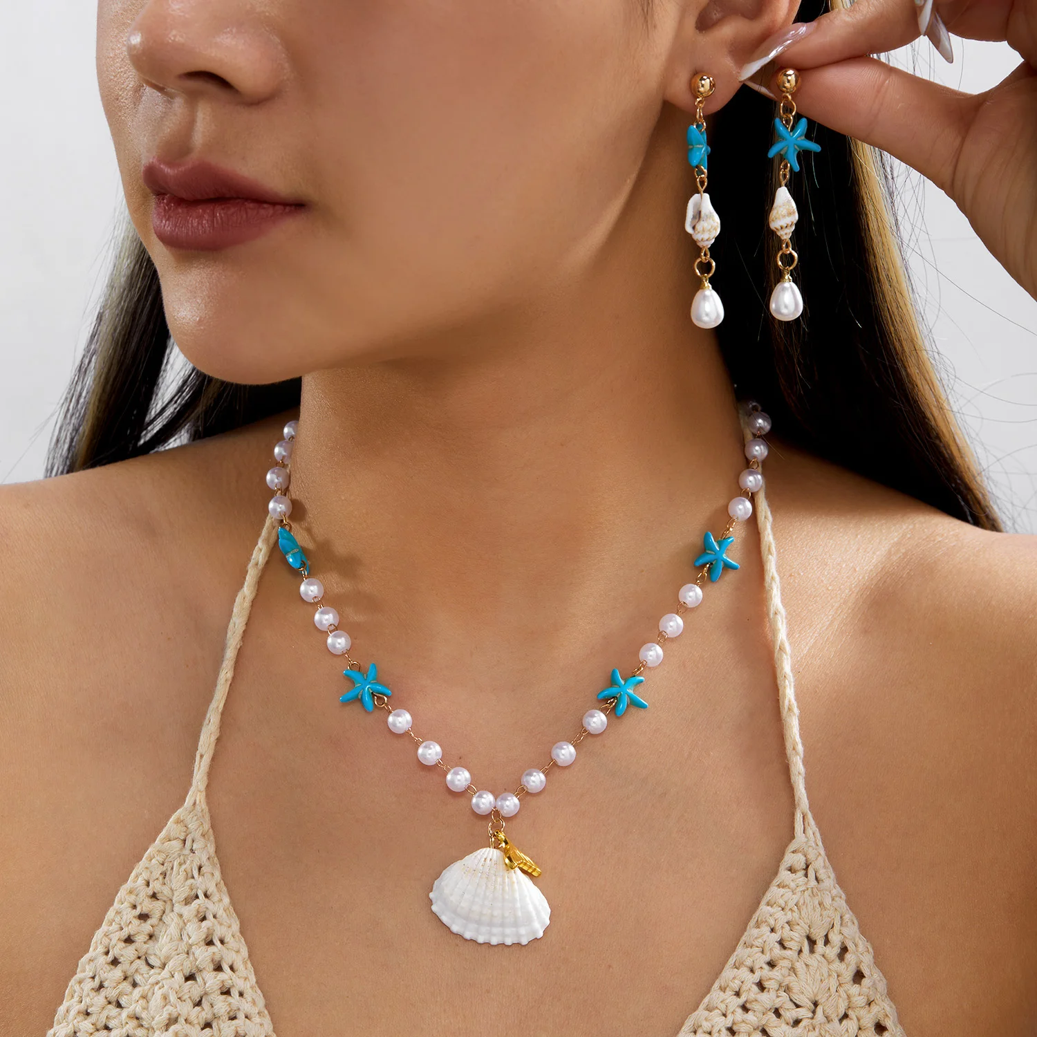 Boho Sommer Strand Schmuckset für Frauen Urlaubsstil Muschel Seestern Perlenkette Hängeohrringe Urlaubszubehör