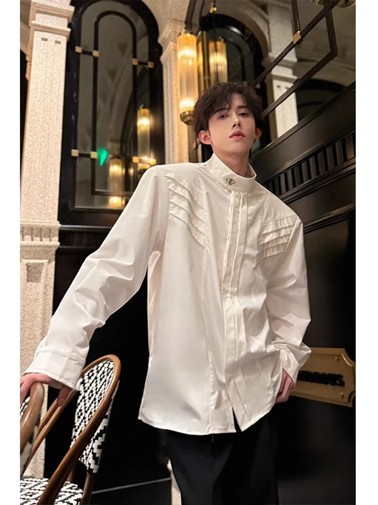 

White Long Sve Stand Collar Men's irt Design Sensation Slim Fit oulder Pad Outerwear irt Casual Faion Polyester