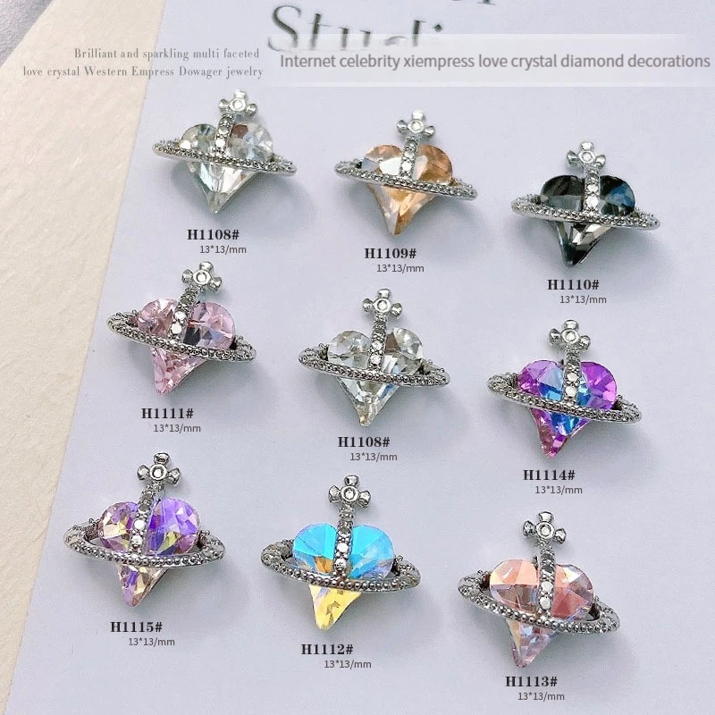 3D Alloy jewelry With heart and diamond inlay Retro Dark Wind Silver Color Charms For Nail Art Decoration Jewelry Manicure